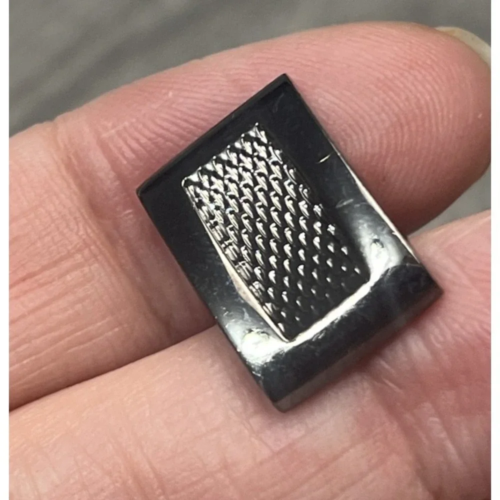 Modern Dark Gray/Silver Tone Rectangle Cufflinks Textured Inlay‎ Accessory